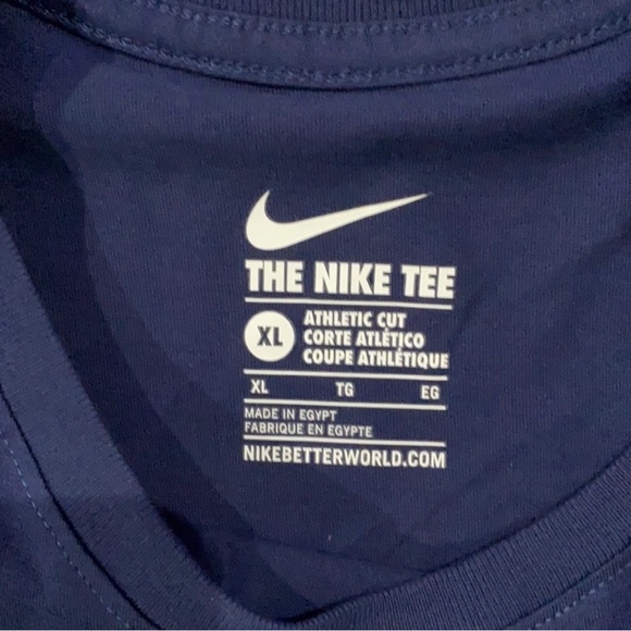 Nike Paris Shirt - Picture 3 of 4